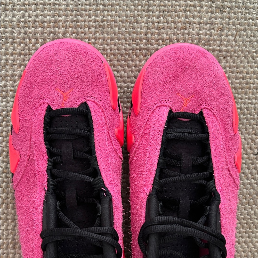Jordan Sneakers in Pink and Black